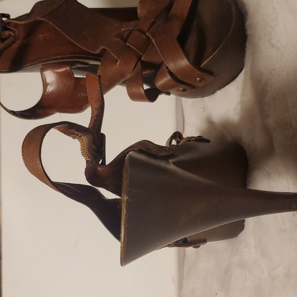 7.5 BROWN LEATHER STRAPPY HEEL SANDALS! SO SEXY! - Picture 5 of 5